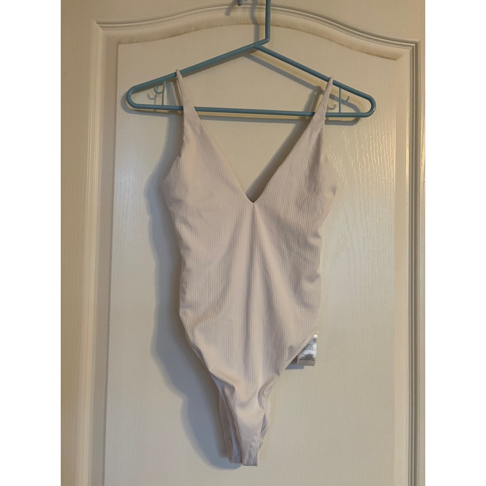 O'Neill Saltwater Solids Ribbed One Piece Swimsuit White V-Neck Size Small NWOT